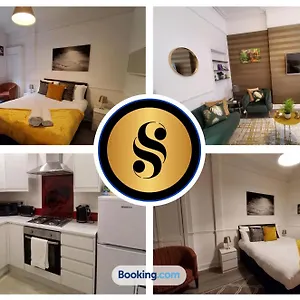  Apartment Leith Spectacular By Sensational Short Lets & Serviced With 6 Separate Beds & 2 Baths