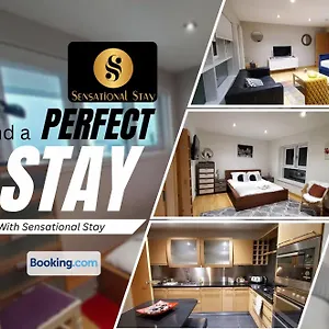  Apartment 2 Bed Aprtmt- Waterfront, 5 Beds, Parking