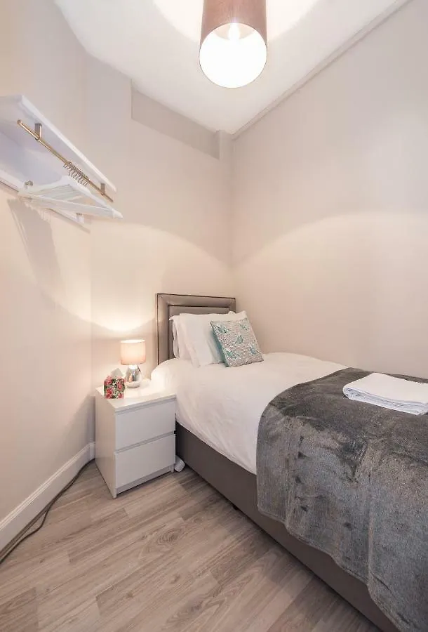 The New Westfield Apartment Edinburgh