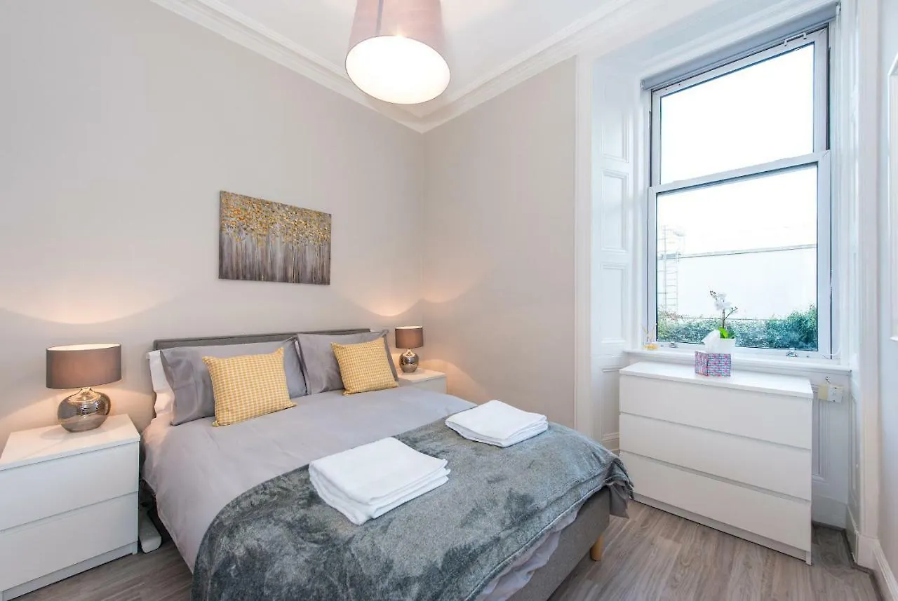 The New Westfield Apartment Edinburgh