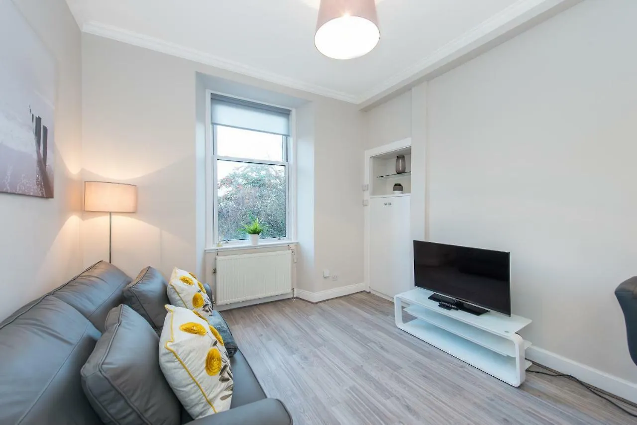 The New Westfield Apartment Edinburgh